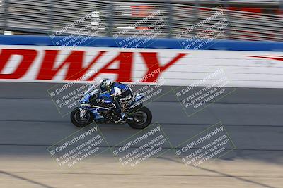 media/Jan-22-2023-Fastrack Riders (Sun) [[8956088f29]]/Level 3/Session 1 (Start Finish)/